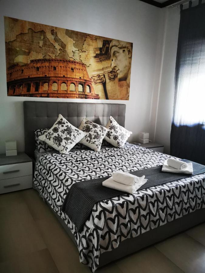 Bella Roma - Ee Hotel Kültér fotó