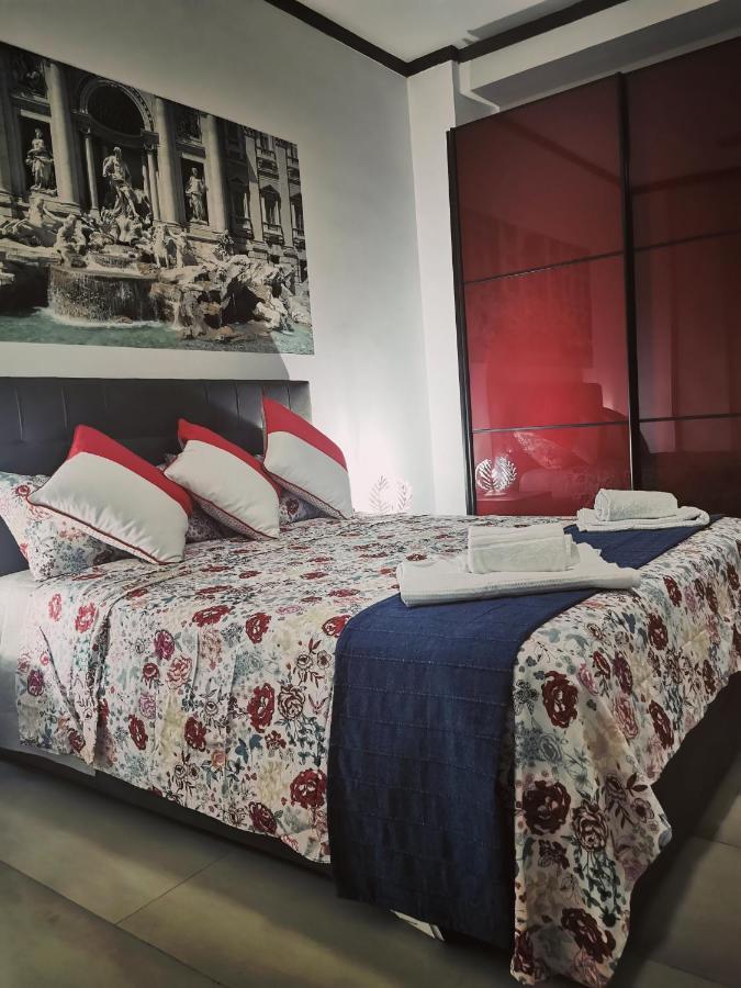 Bella Roma - Ee Hotel Kültér fotó