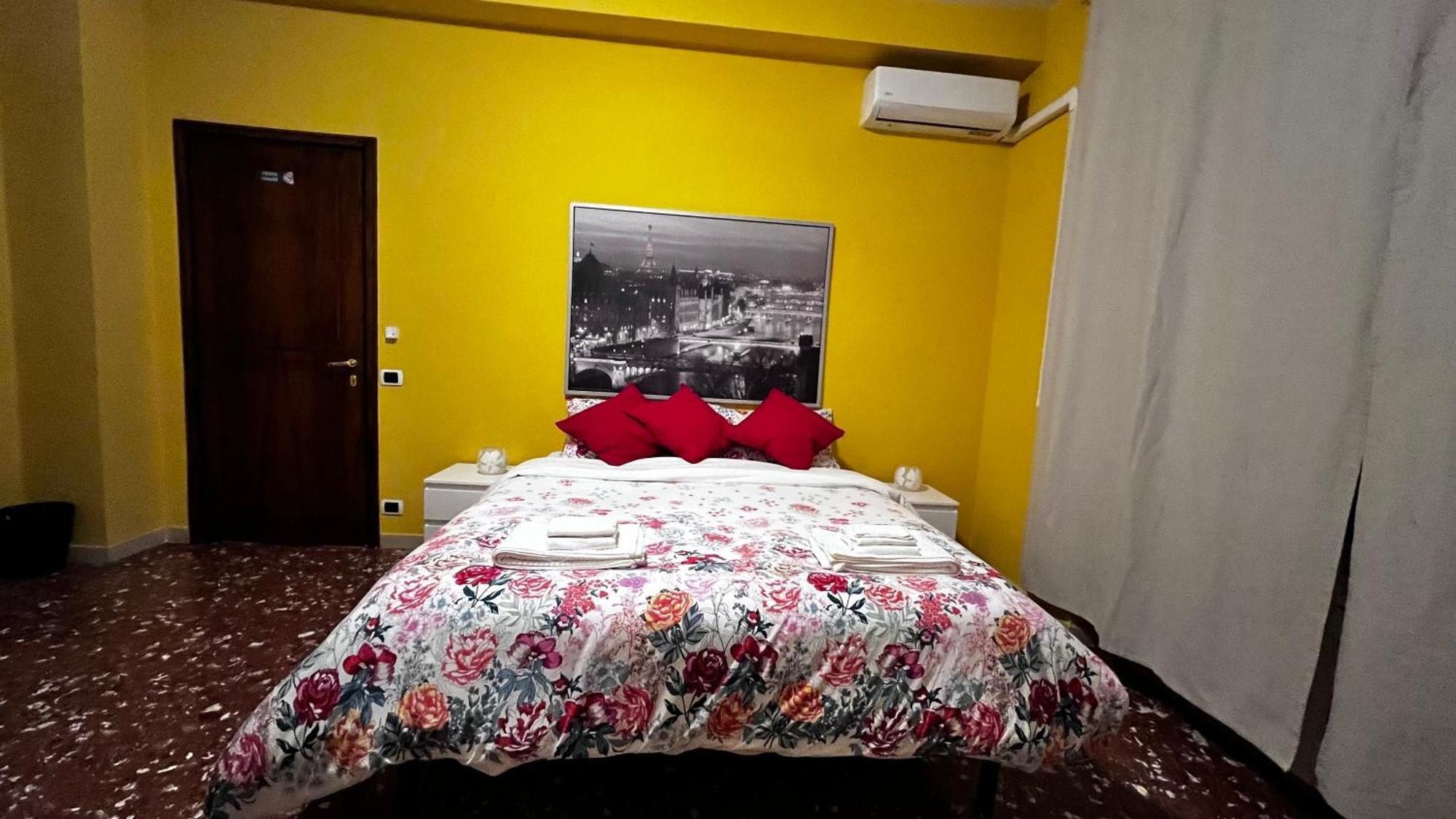 Bella Roma - Ee Hotel Kültér fotó