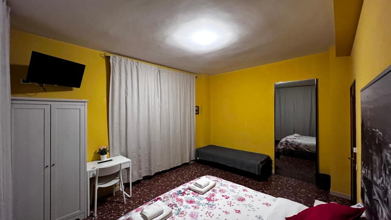 Bella Roma - Ee Hotel Kültér fotó