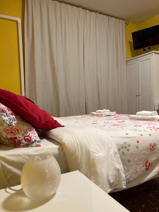 Bella Roma - Ee Hotel Kültér fotó