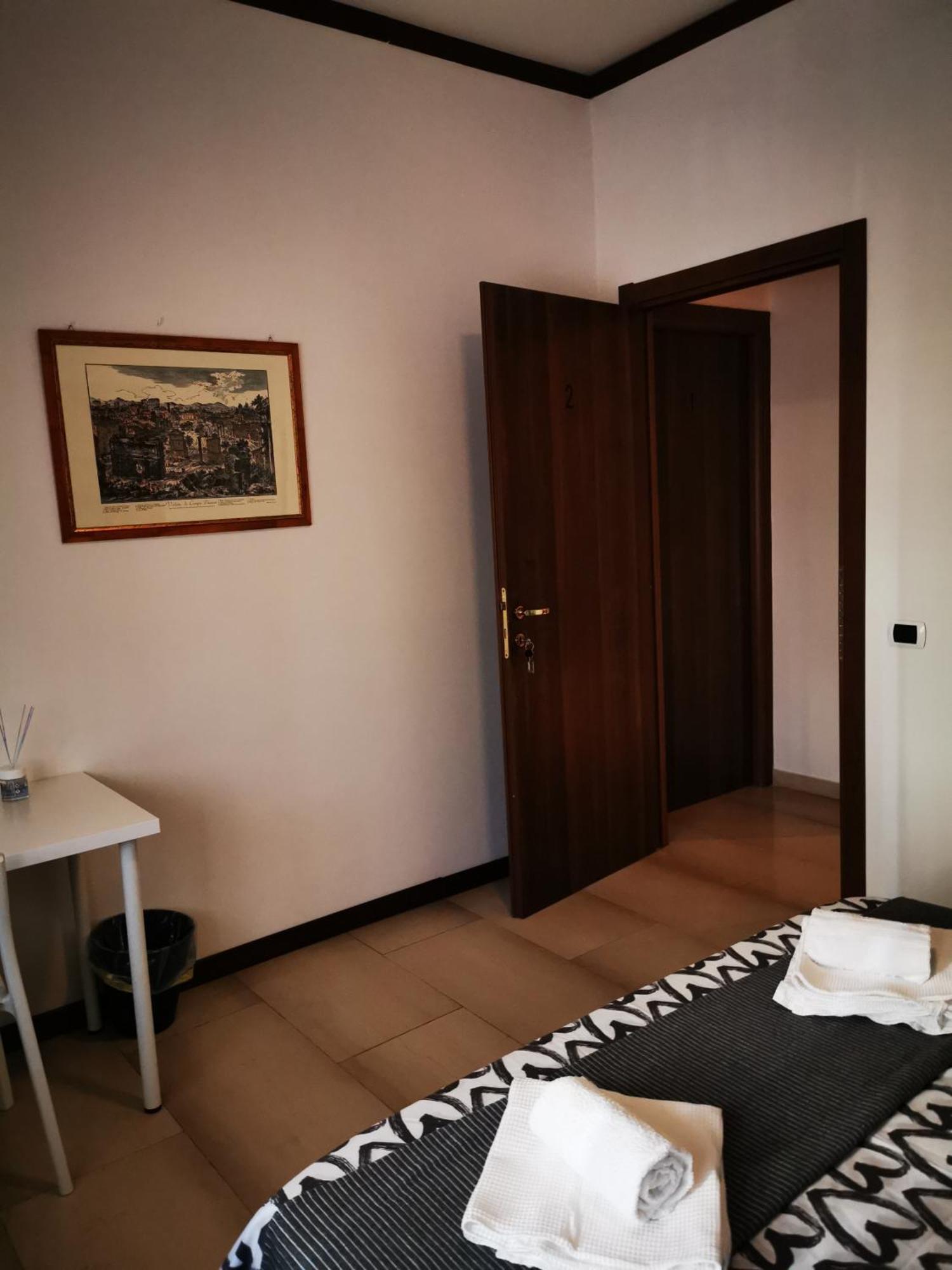 Bella Roma - Ee Hotel Szoba fotó